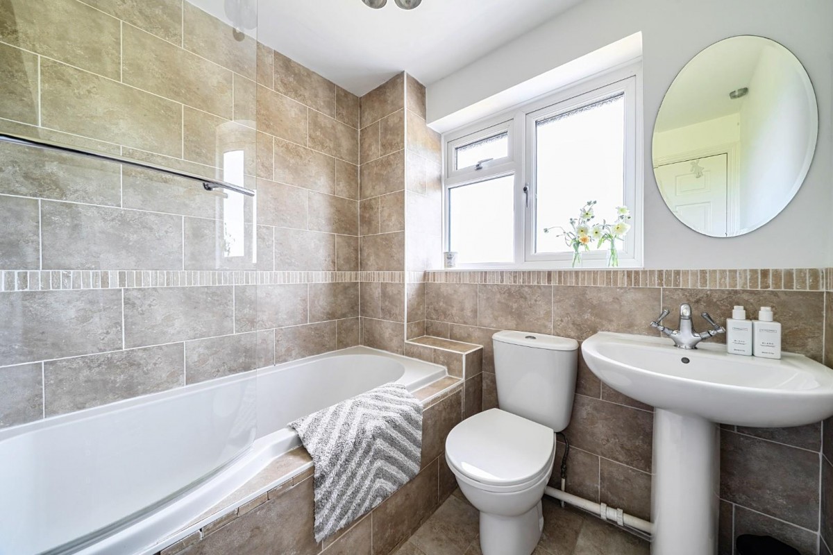 Linden Close, Prestbury, Cheltenham