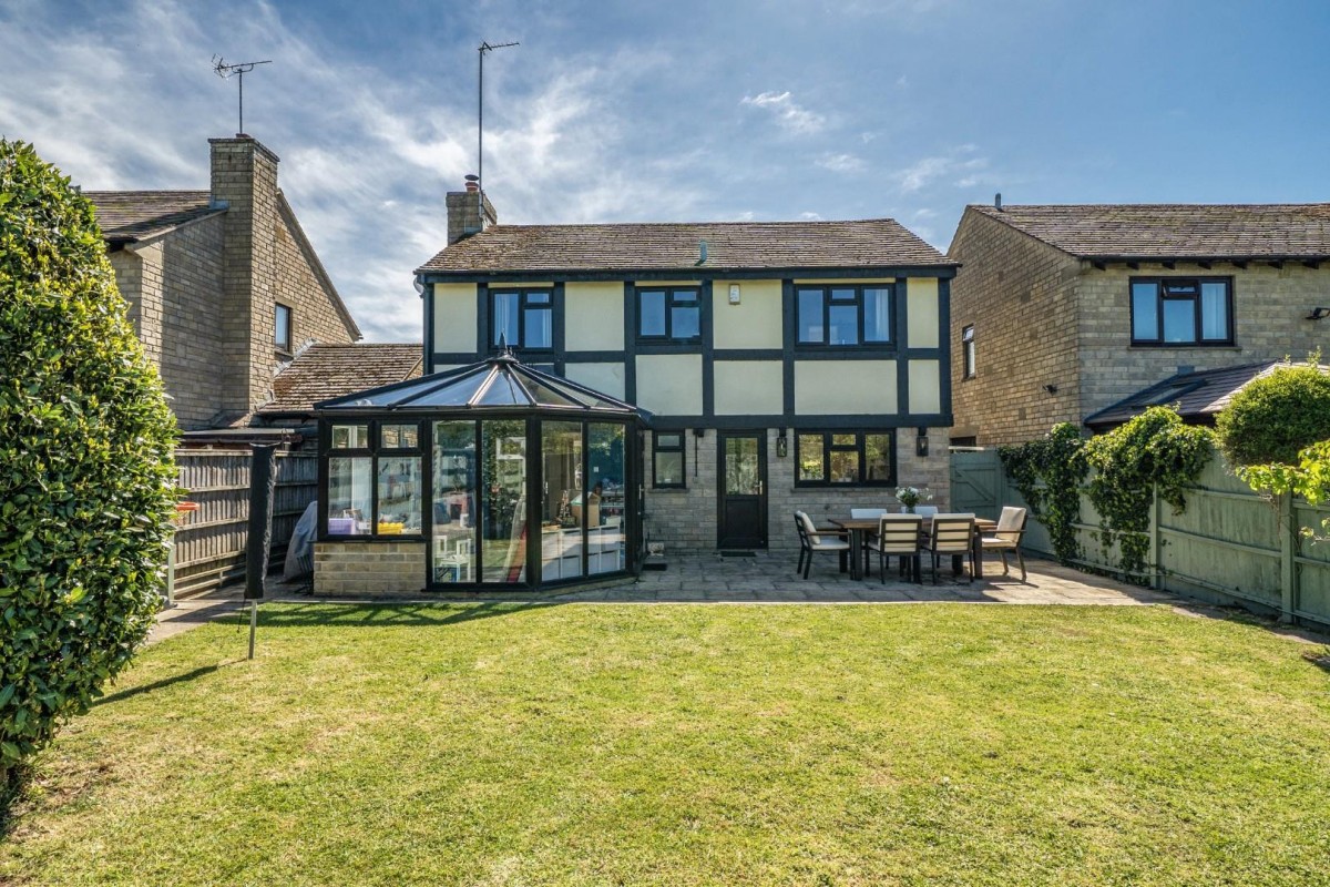 Linden Close, Prestbury, Cheltenham