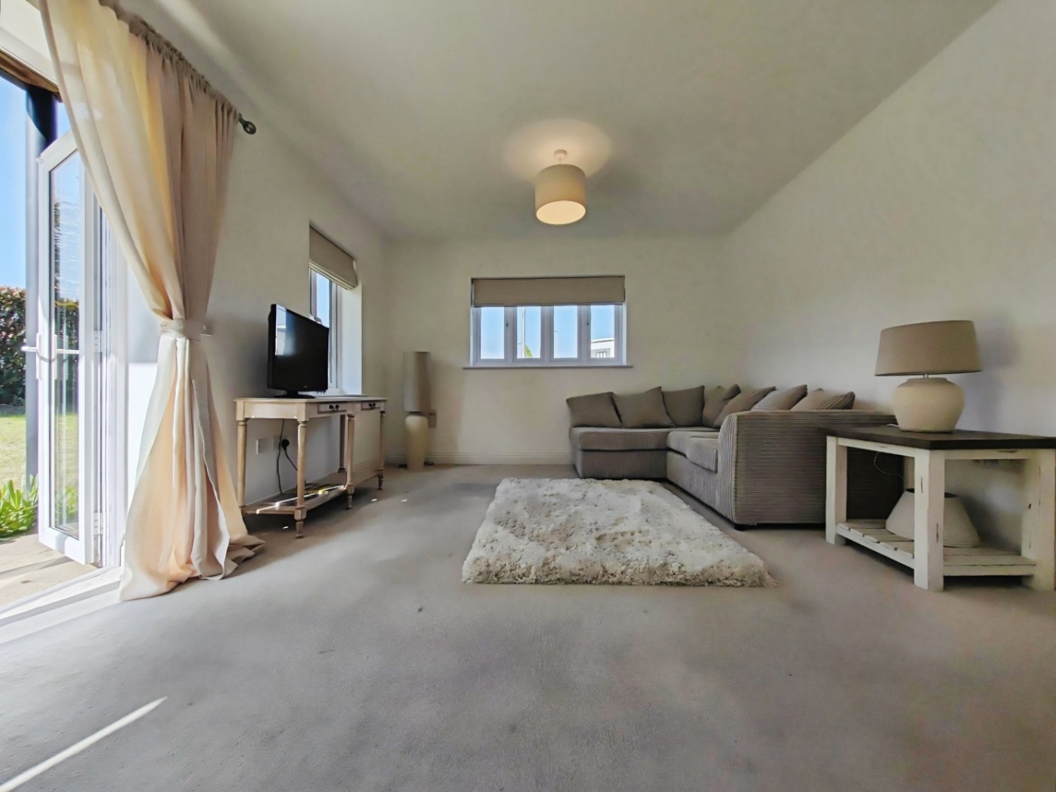 Hazylwood, Wokingham