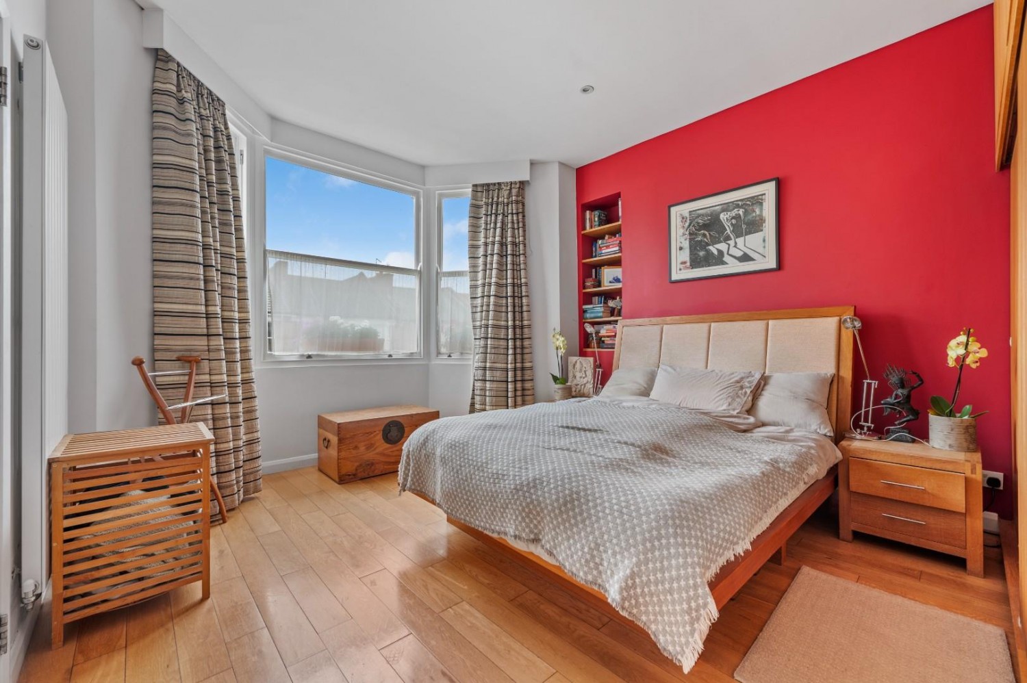 Ickburgh Road, London, E5