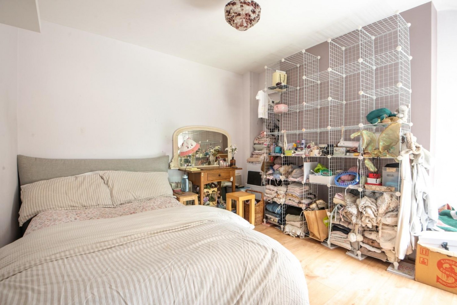 Ickburgh Road, London, E5