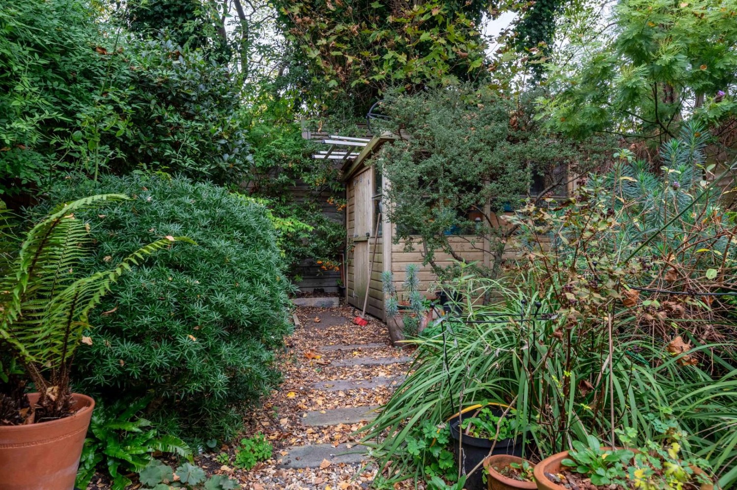 Ickburgh Road, London, E5