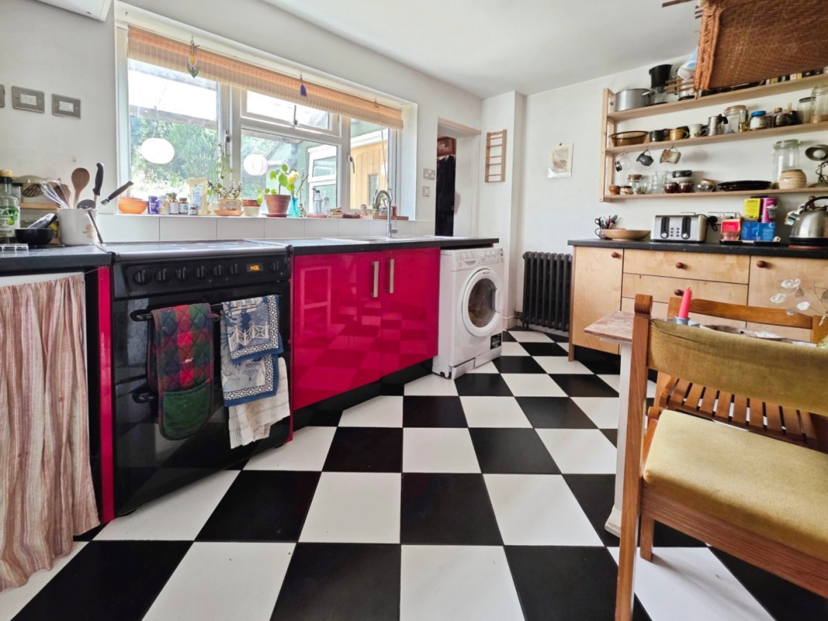 Field Road, Rodborough, Stroud