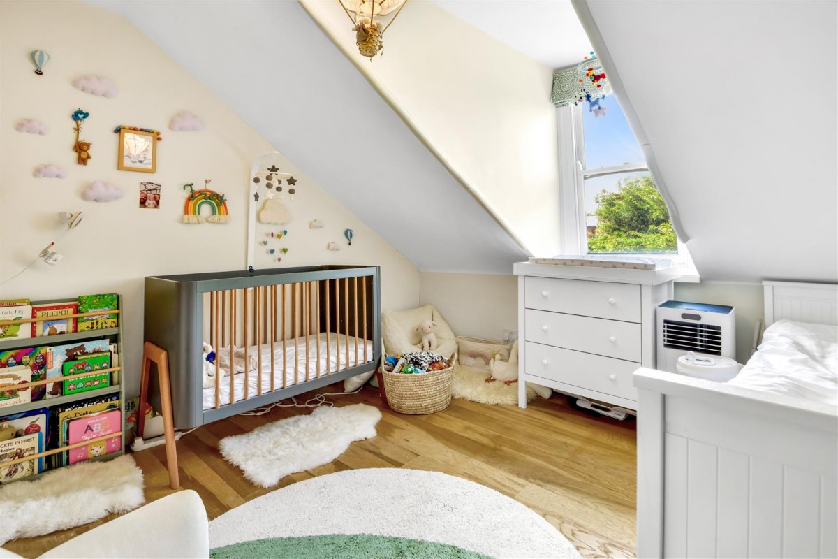 Cranwich Road, London, N16