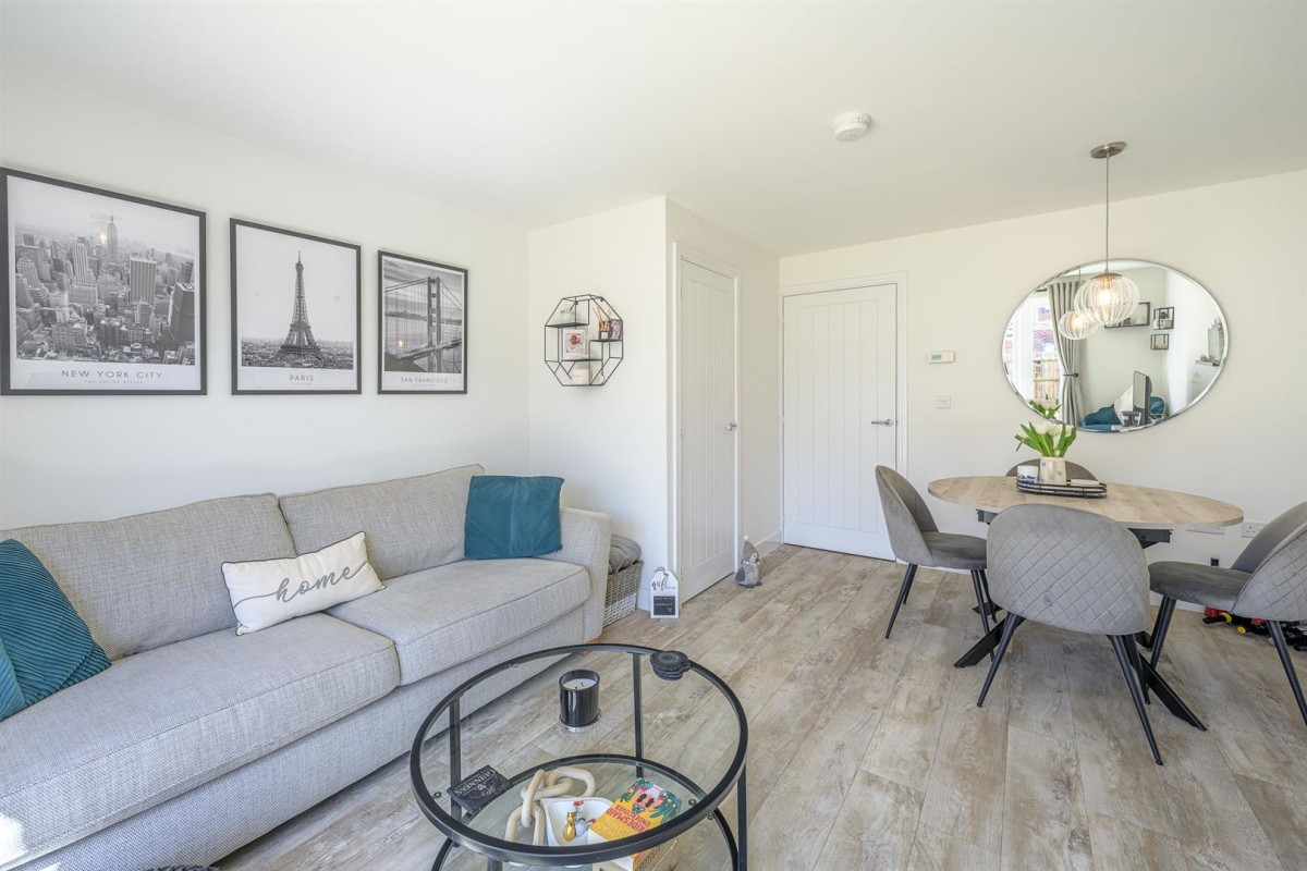 Puddle Clay Drive, Stourbridge, DY8 4FH