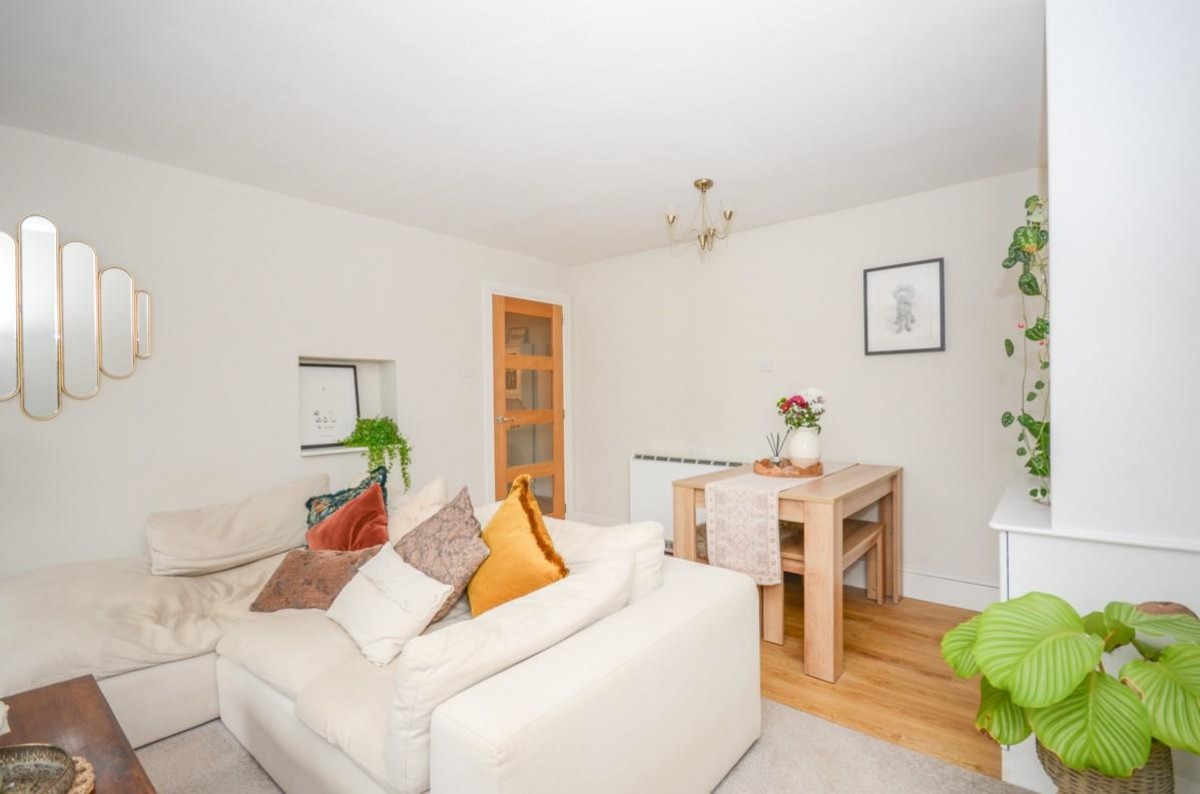 Dyrham, Harford Drive, Frenchay, Bristol, BS16 1NW