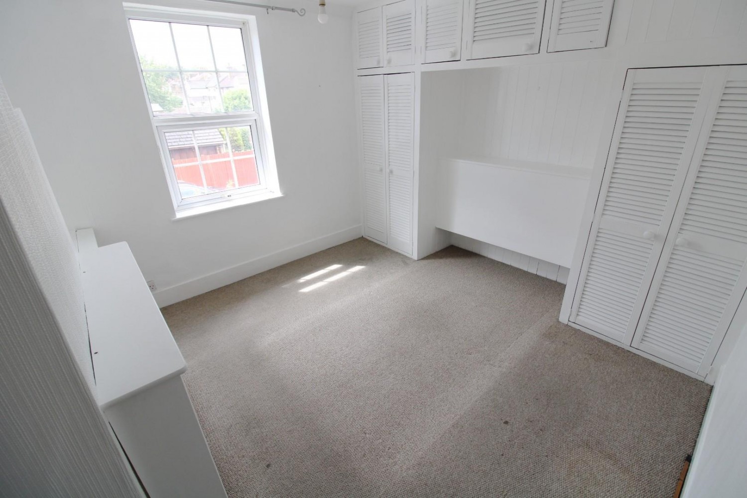 2 bedroom House to let in St Martins Road, Dartford, Kent, DA1 1UJ