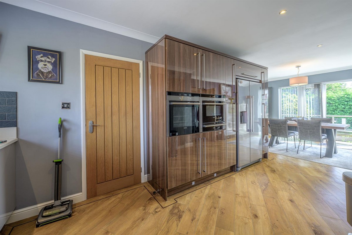 Perrins Rise, Stourbridge, DY9 8XP