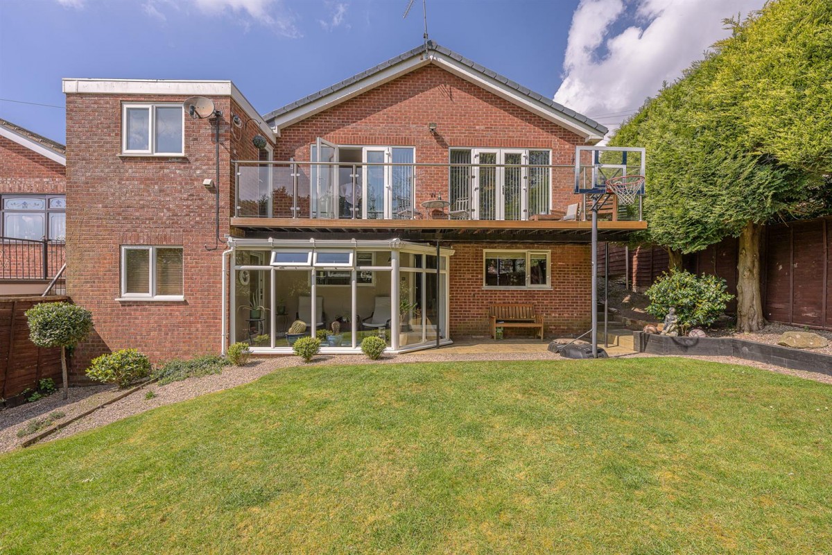 Perrins Rise, Stourbridge, DY9 8XP