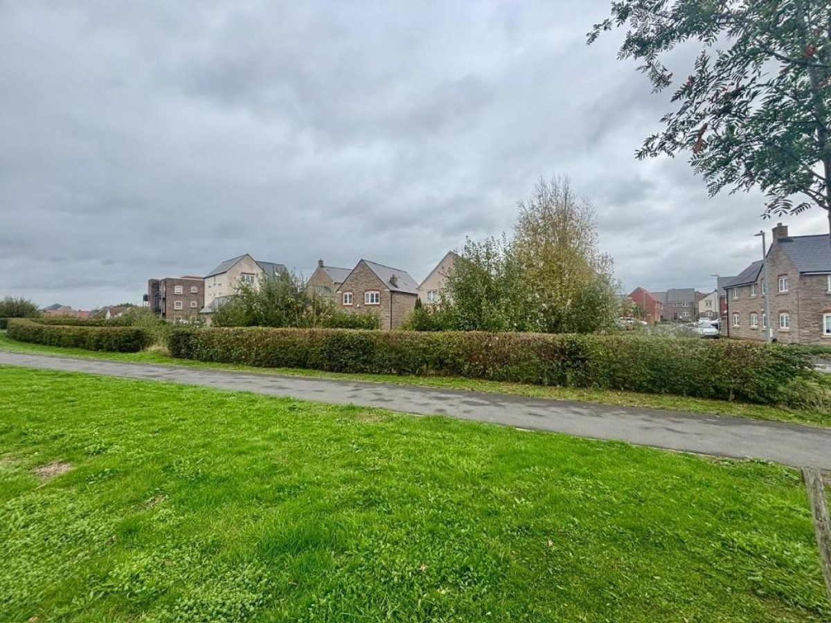 Hyacinth Close, Lyde Green, Bristol, BS16 7LN