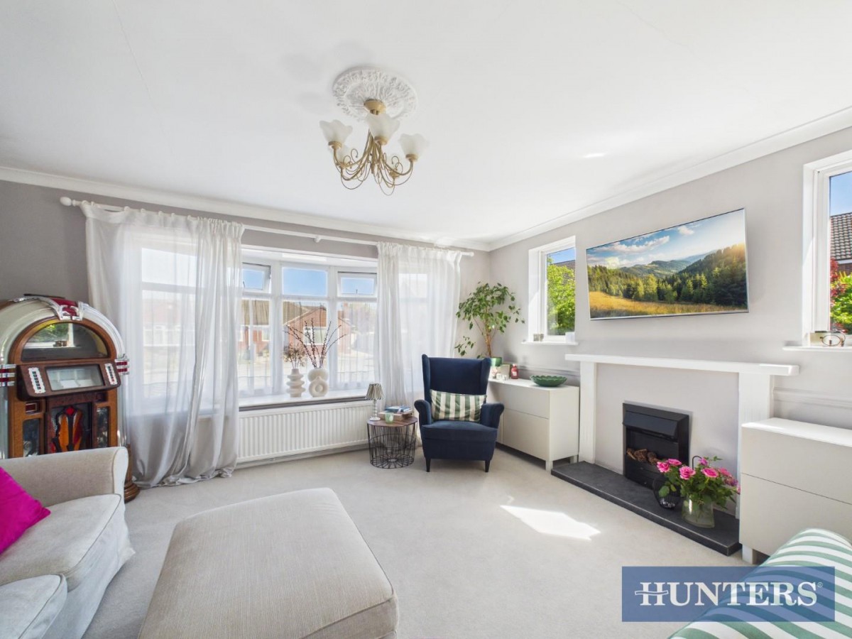 20, Oak Tree Drive, Beverley, HU17 7BD