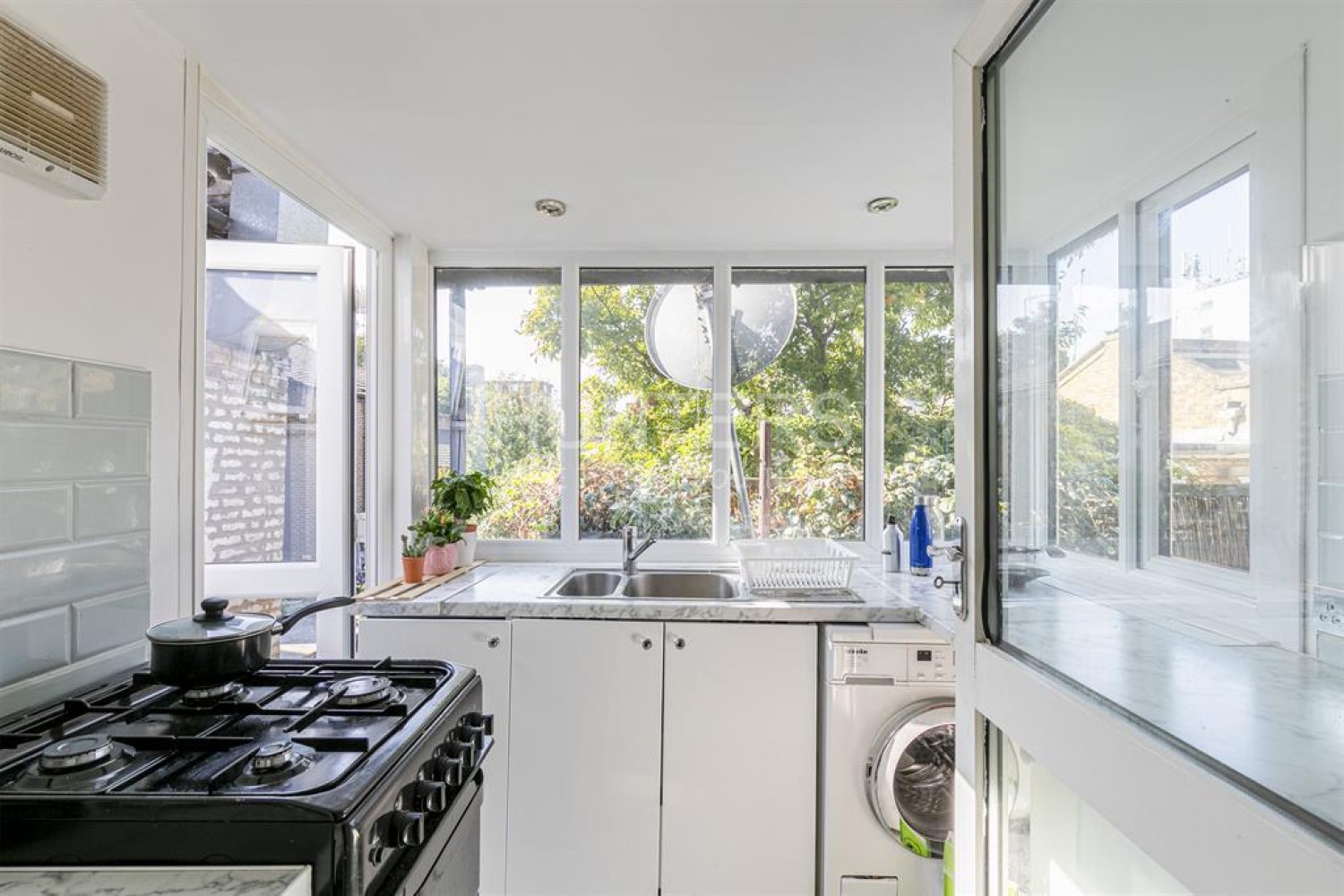 Kentish Town Road, London, NW1