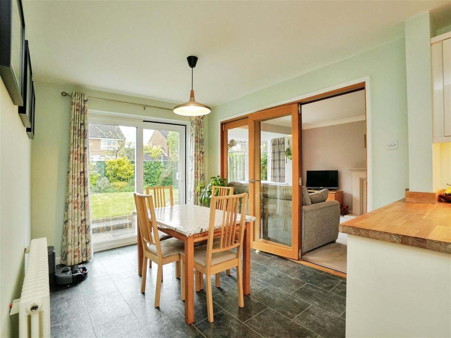 Walnut Close, Haxby, York