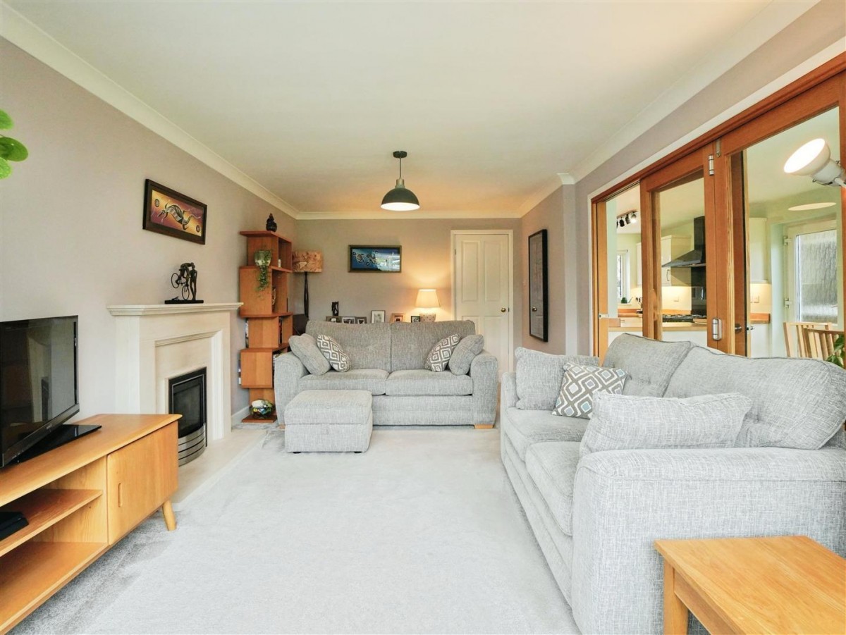 Walnut Close, Haxby, York