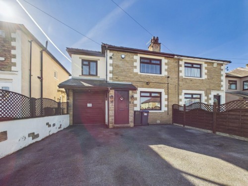 Brookfield Avenue, Shipley