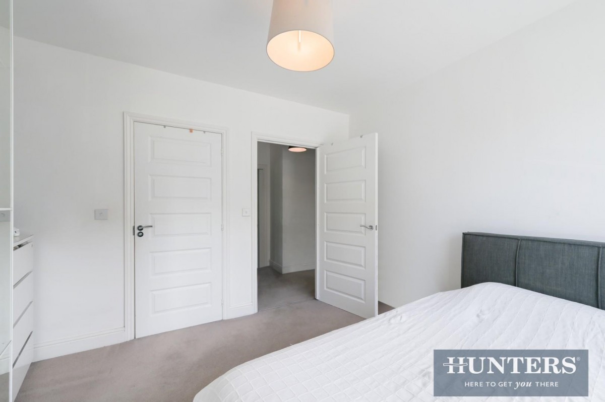 Hunting Place, Hounslow