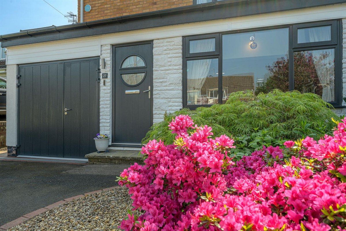 Portland Crescent, Pedmore, Stourbridge, DY9 0SE