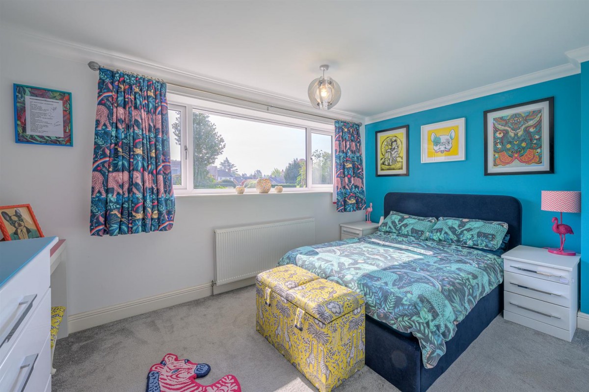 Portland Crescent, Pedmore, Stourbridge, DY9 0SE