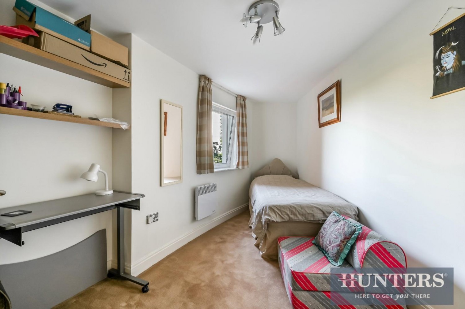 Holland Gardens, Brentford