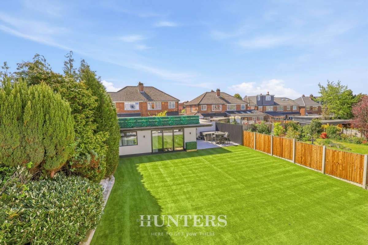 Mainway, Alkrington, Middleton M24