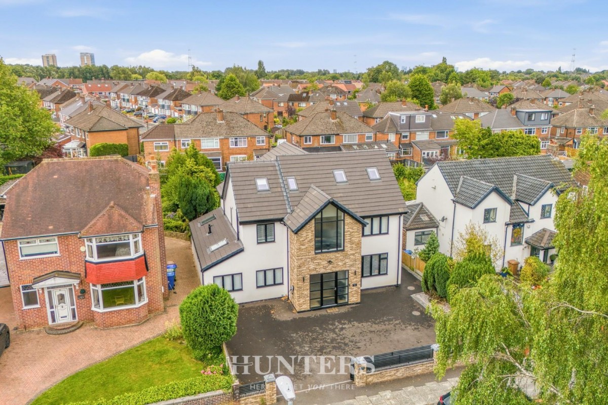 Mainway, Alkrington, Middleton M24