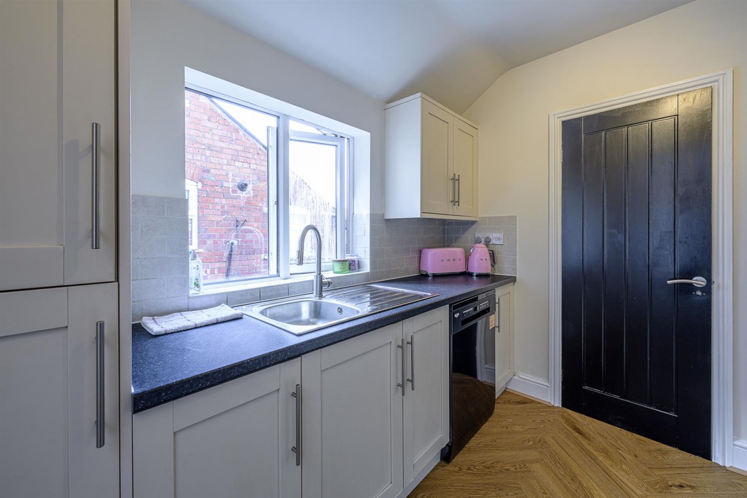 Short Street, Halesowen, B63 3UH