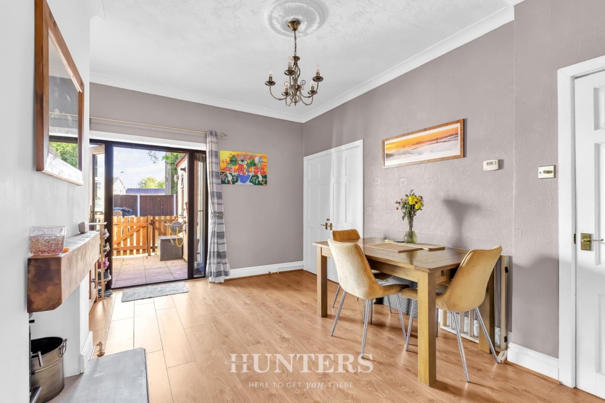 Ash Street, Middleton M24