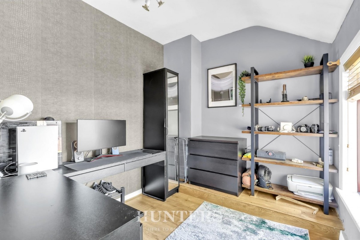 Ash Street, Middleton M24