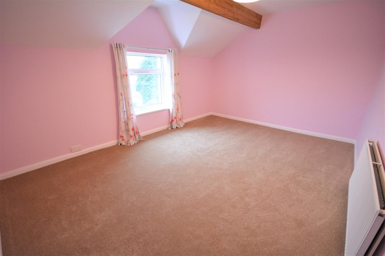 Busty Terrace, Shildon, DL4 1BG