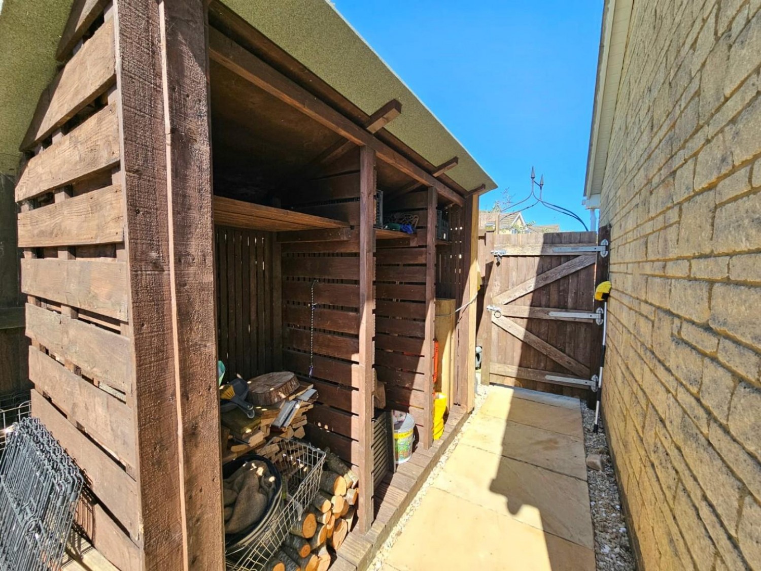 Woodlands Road, Charfield