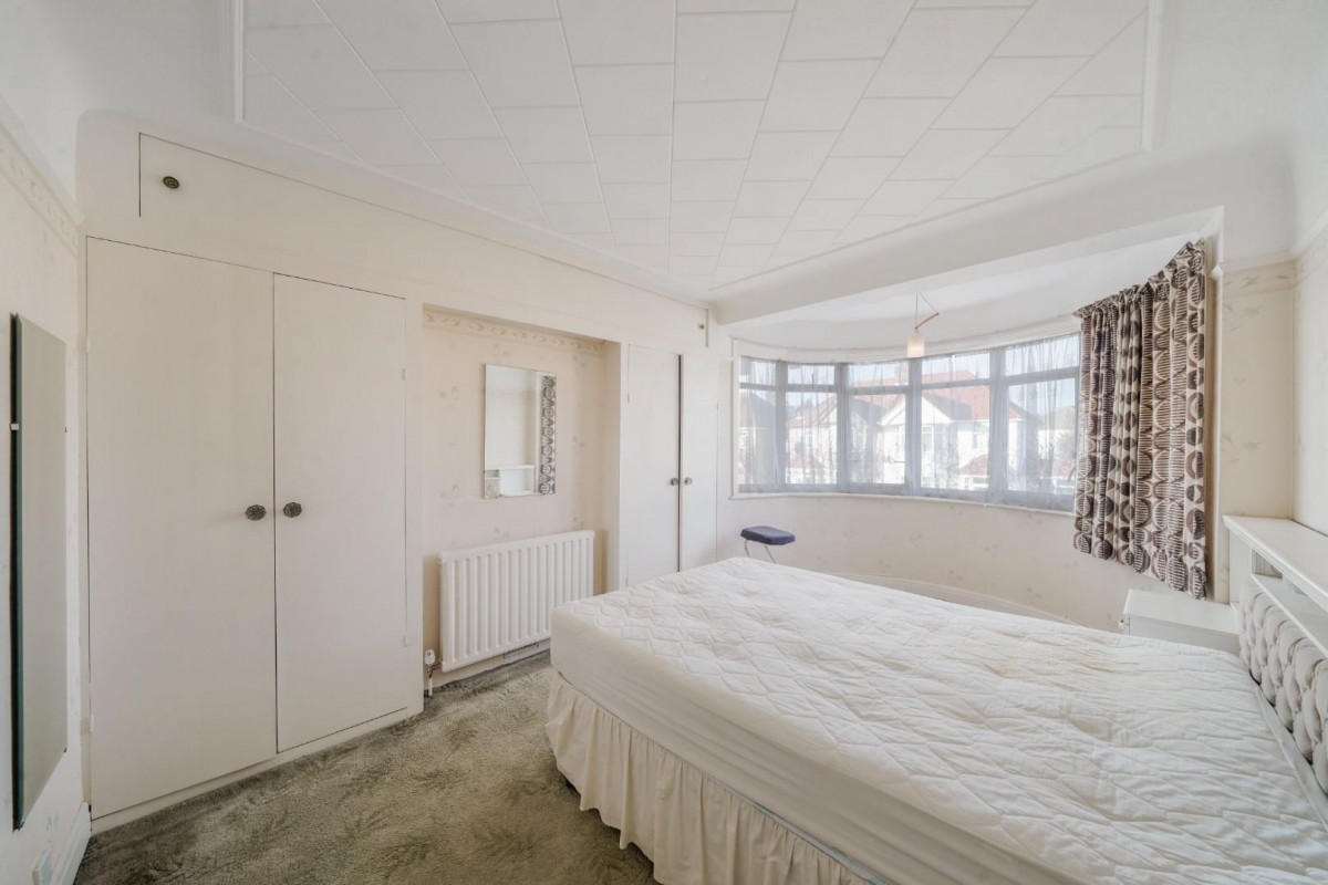 Ivanhoe Drive, Harrow