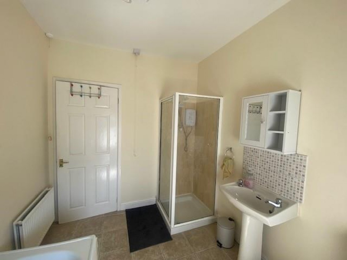 Compton Place, Ellesmere Port, Cheshire, CH65 8BG