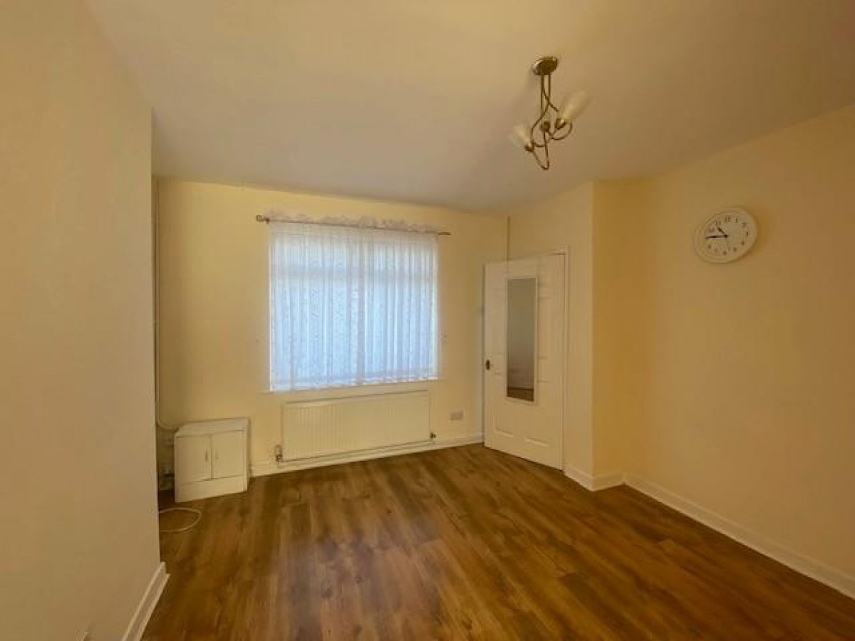 Compton Place, Ellesmere Port, Cheshire, CH65 8BG