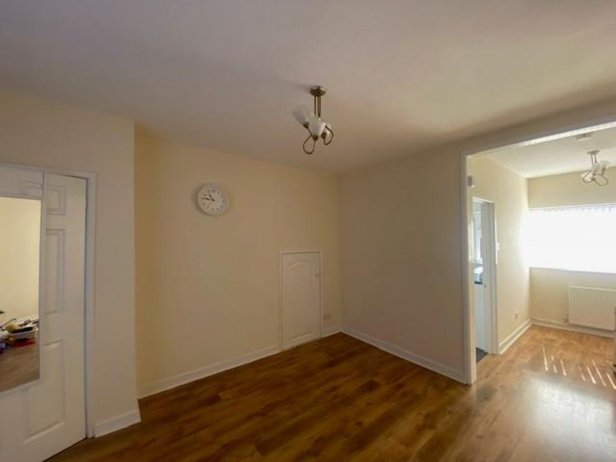 Compton Place, Ellesmere Port, Cheshire, CH65 8BG
