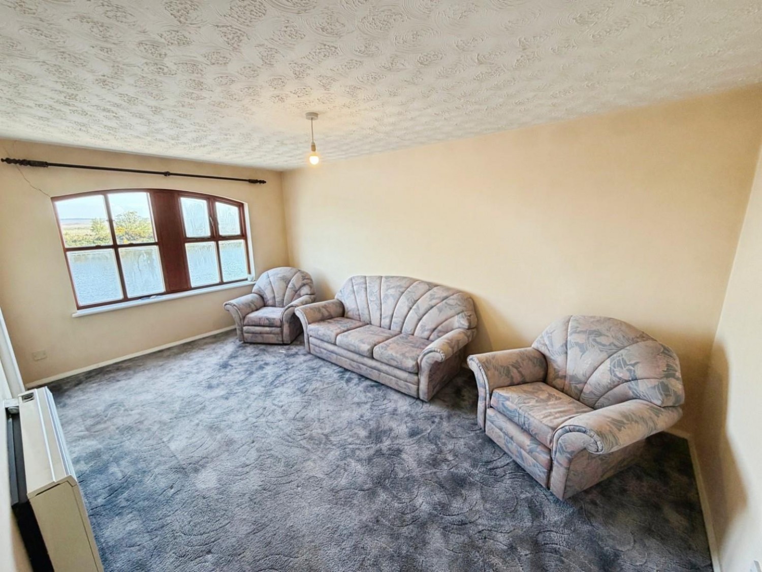 South Pier Road, Ellesmere Port