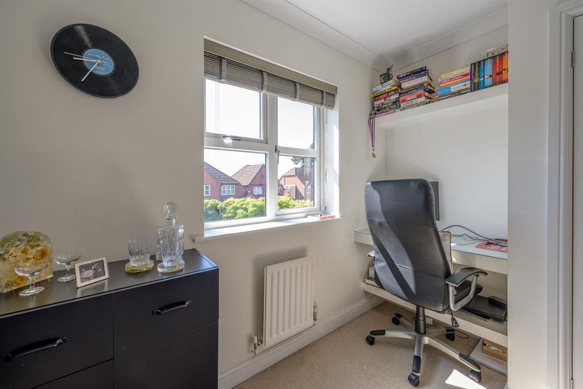 Hollyhurst Drive, Wordsley, DY8 5QQ