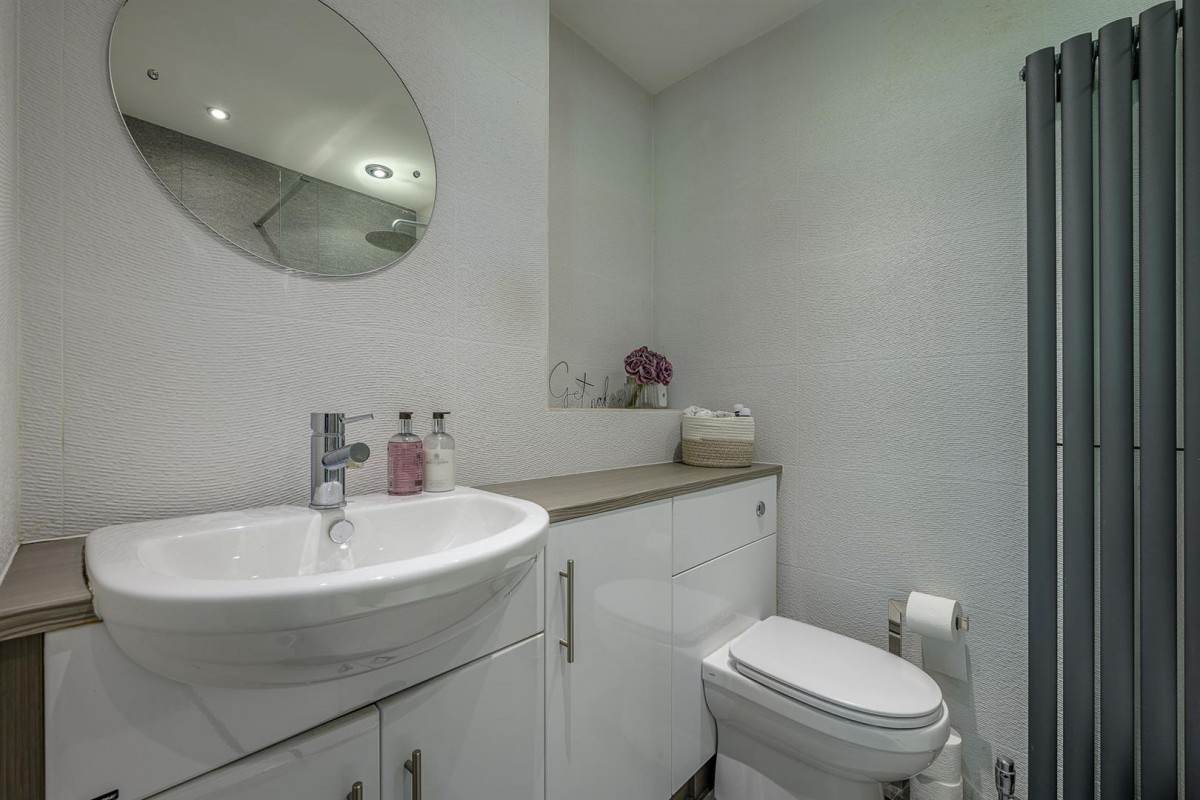 Hollyhurst Drive, Wordsley, DY8 5QQ