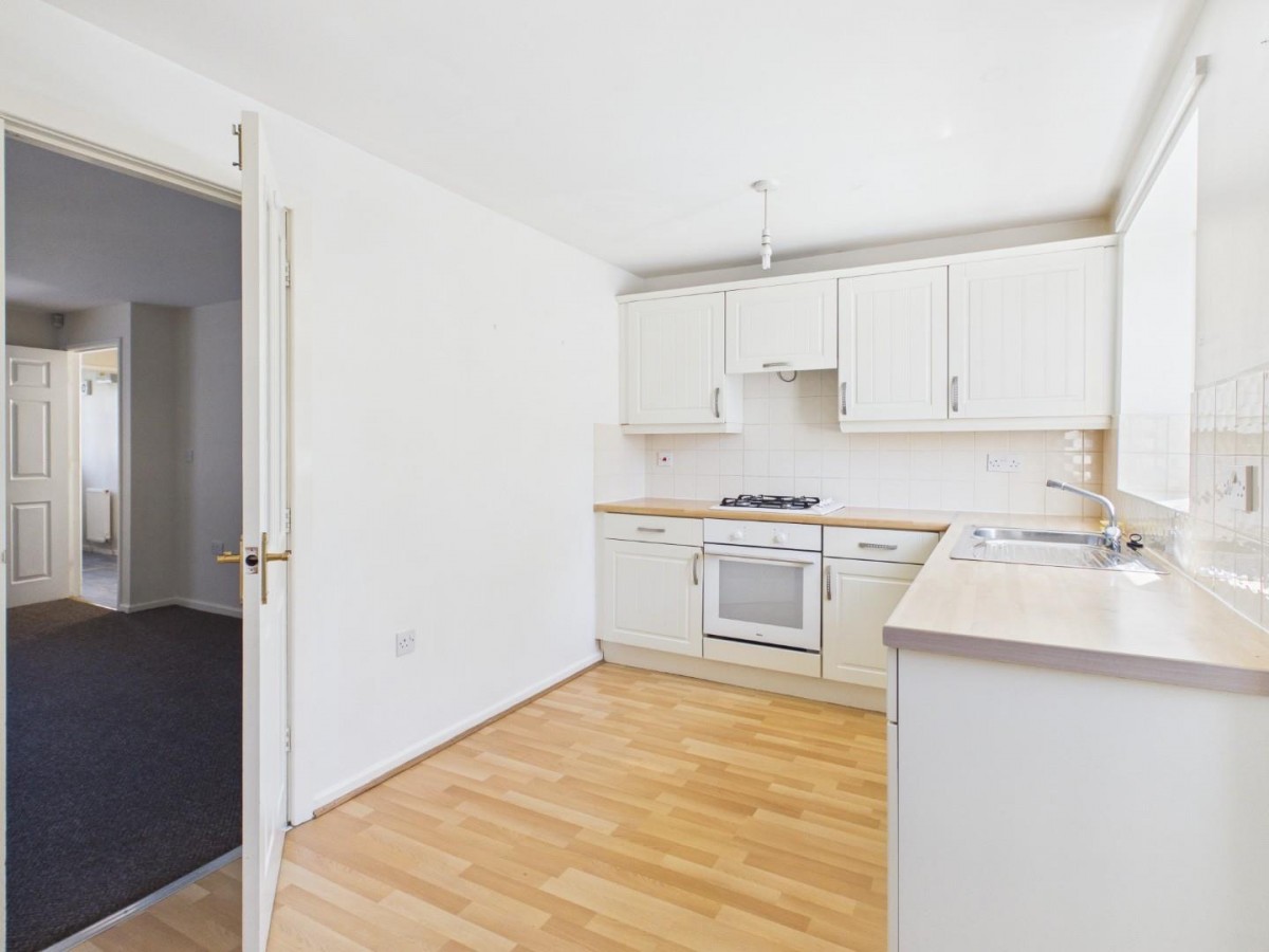 Burnham Avenue, Bradford, BD4 6JH