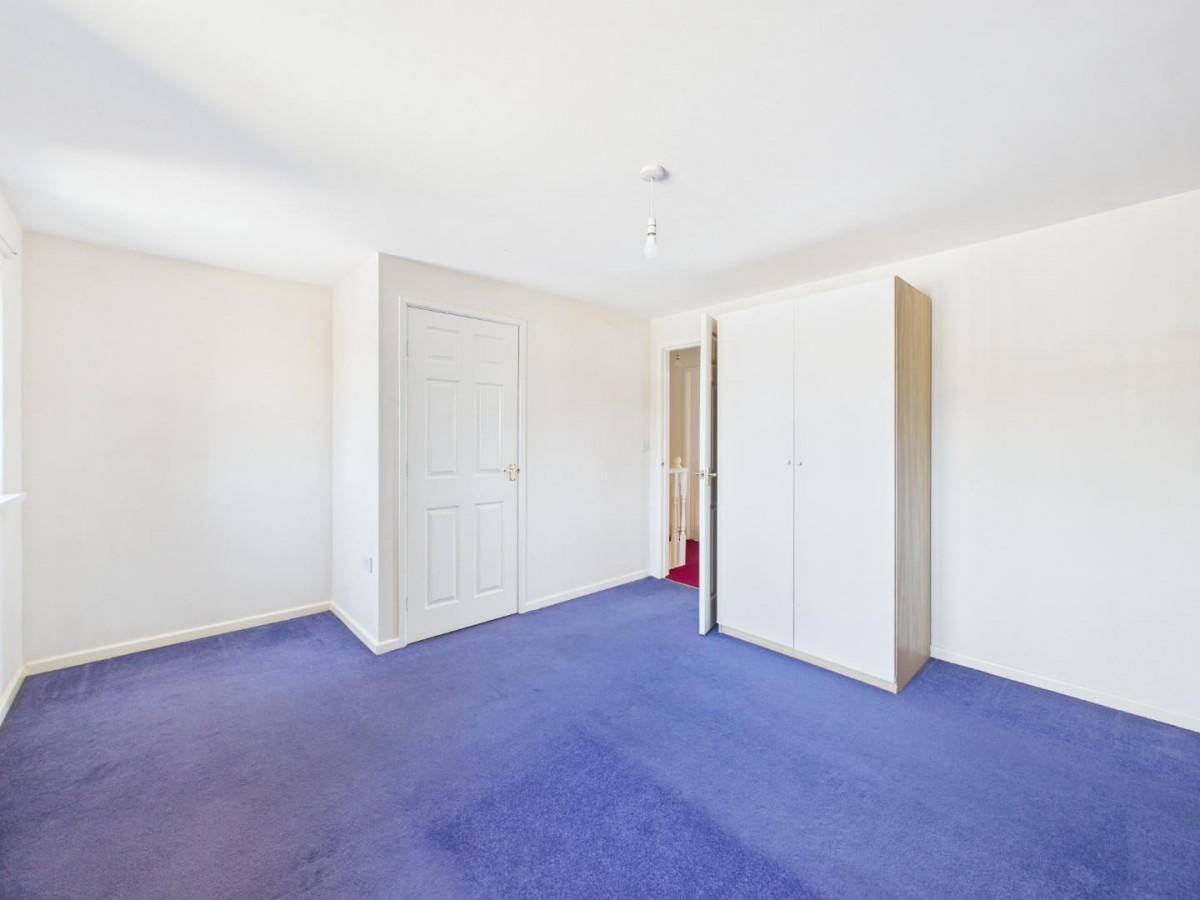 Burnham Avenue, Bradford, BD4 6JH