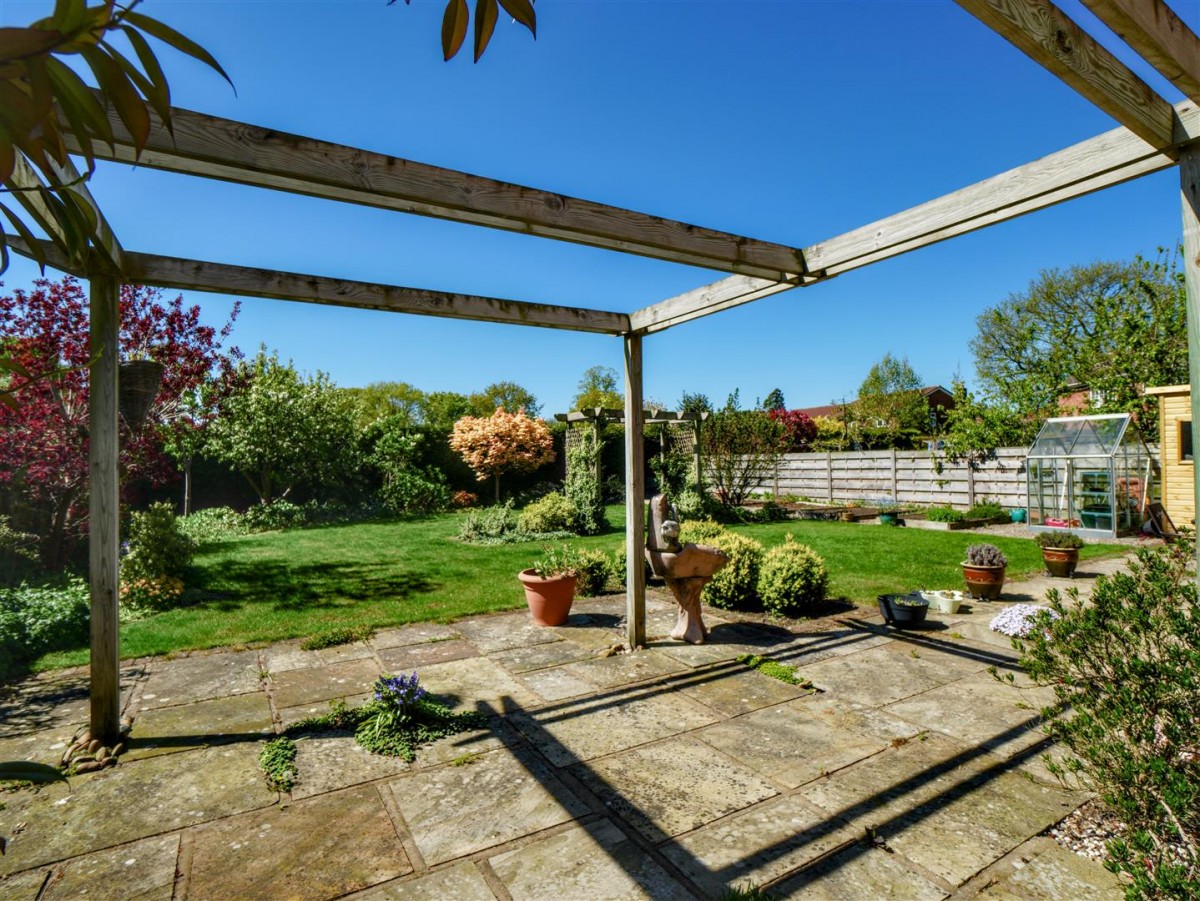 Greenshaw Drive, Haxby, York