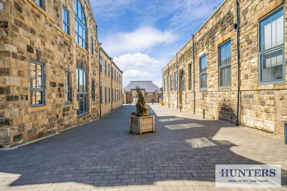Dyehouse Walk, Yeadon, Leeds