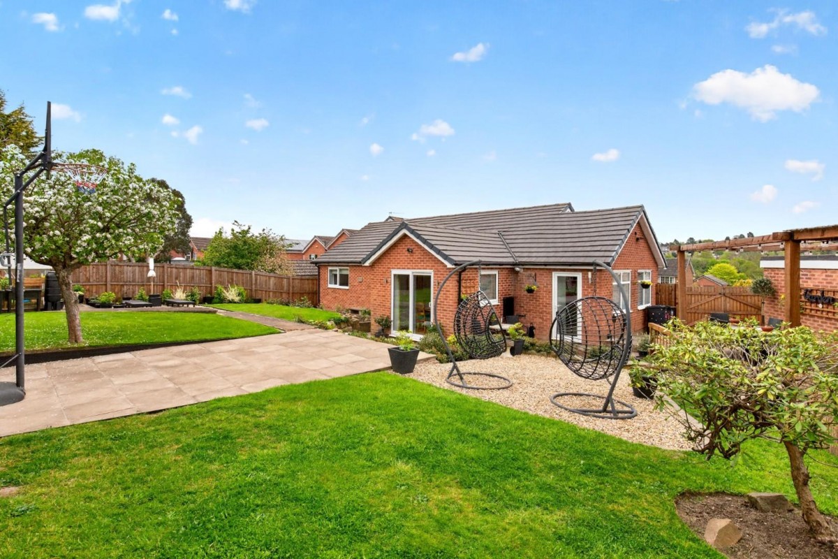 Sutton Grange Close, Harrogate