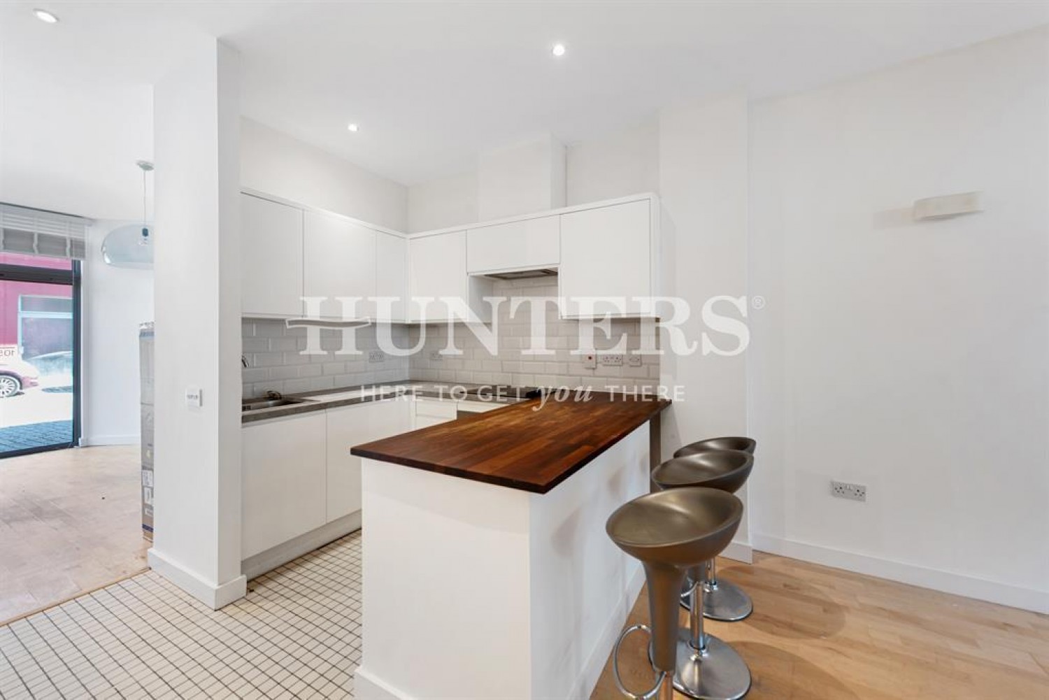 Red Square, Carysfort Road, London, N16