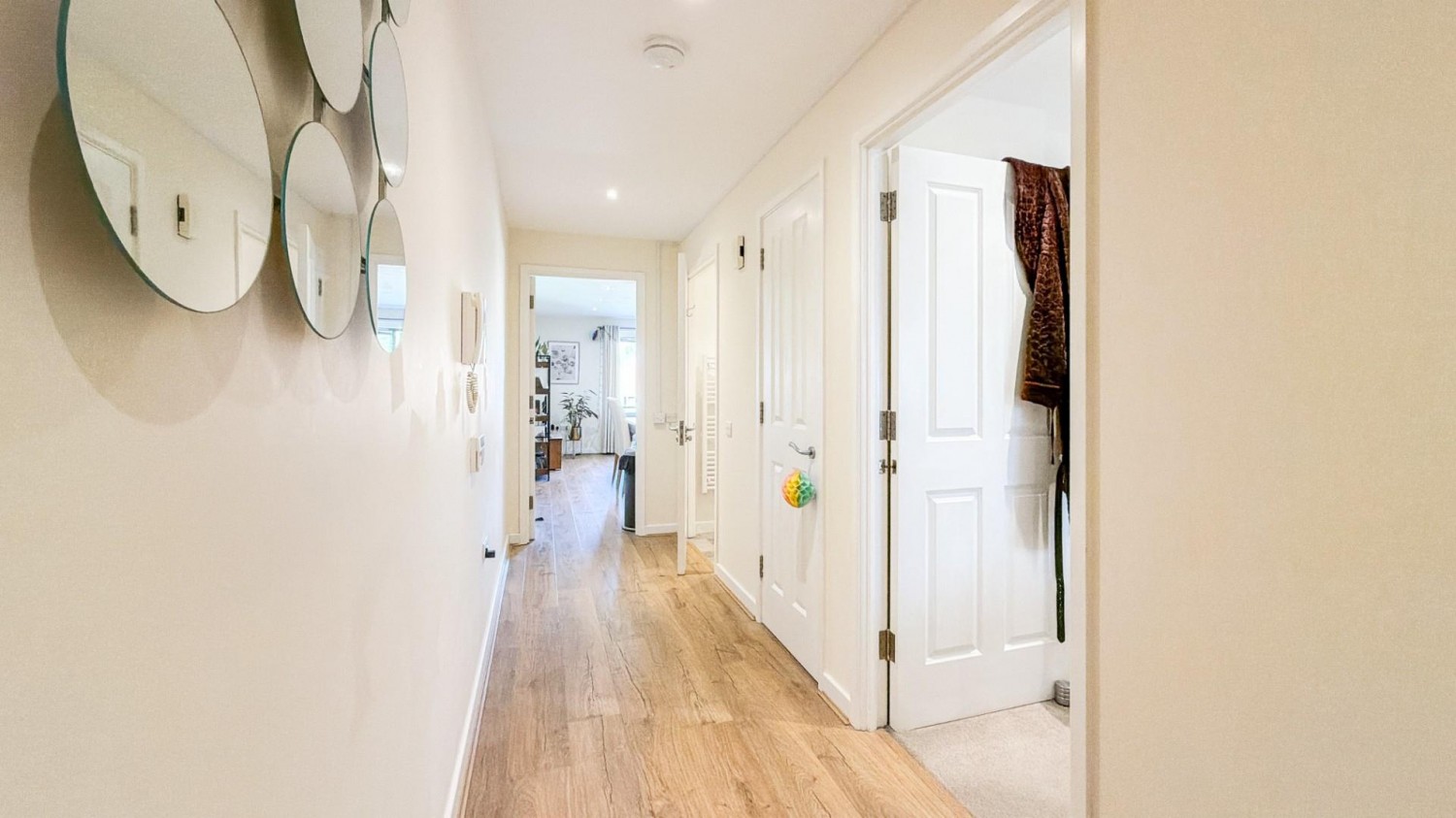 21 West, Skypark Road, BS3 3NA