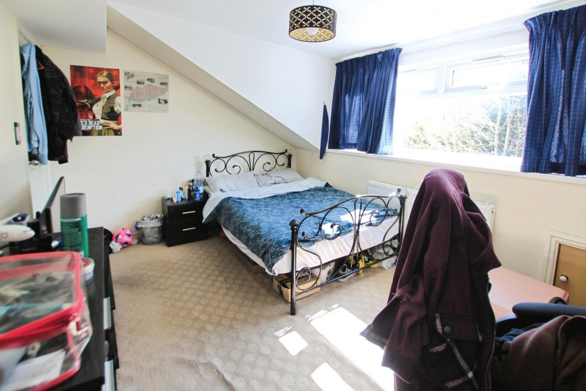 Moor Terrace Bradford, BD2 4SG