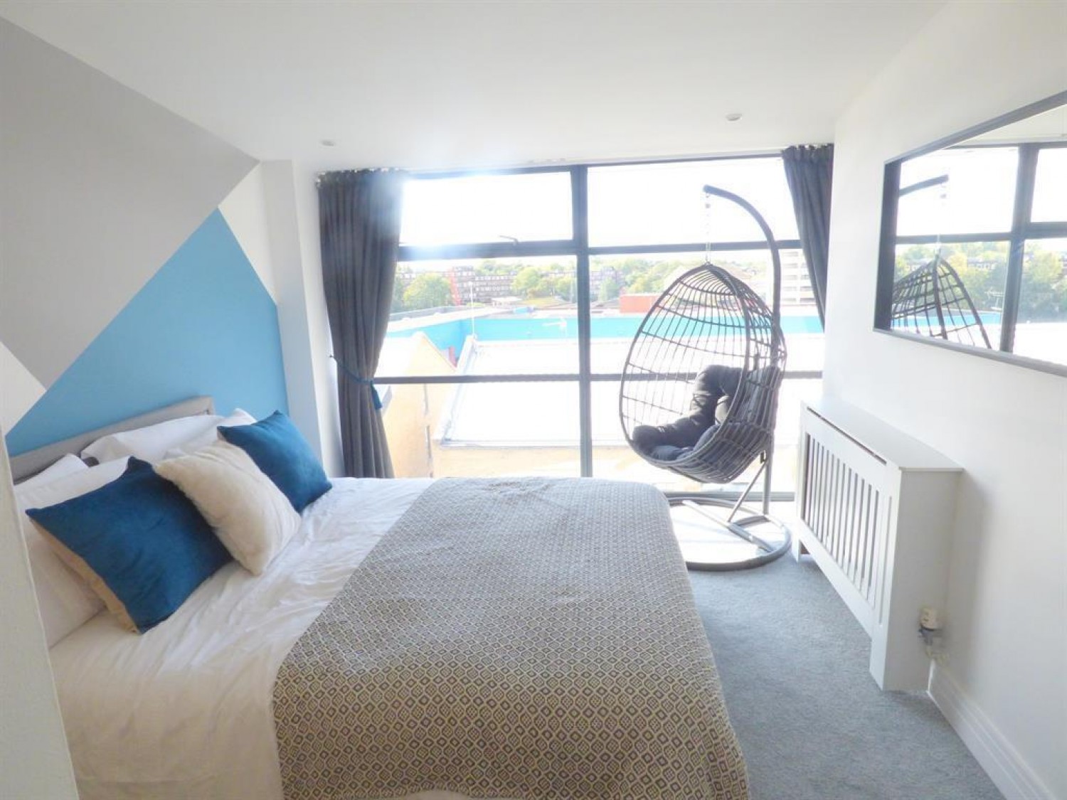 Town Meadow, Brentford, TW8 0BQ
