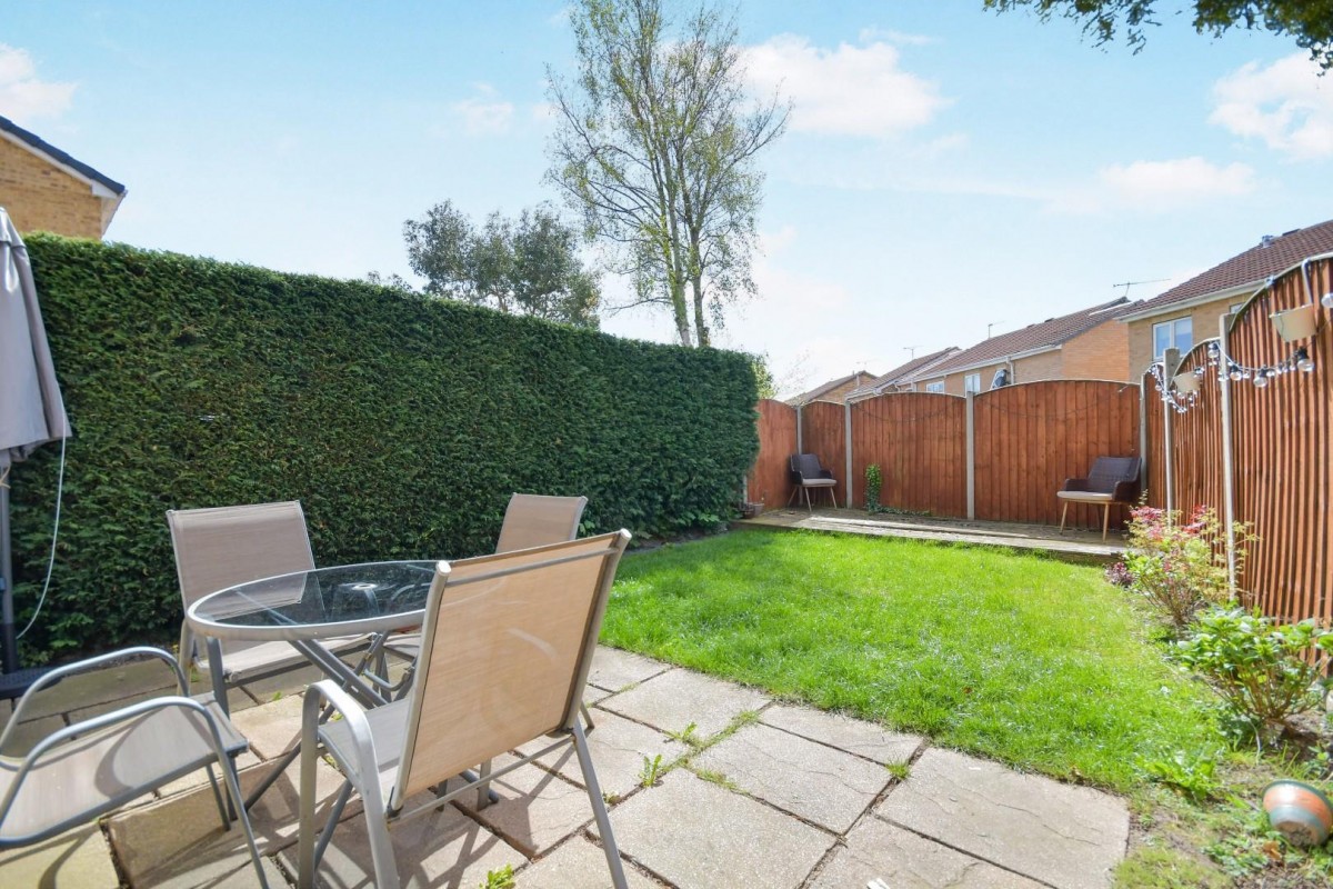 Dowland Avenue, High Green, Sheffield