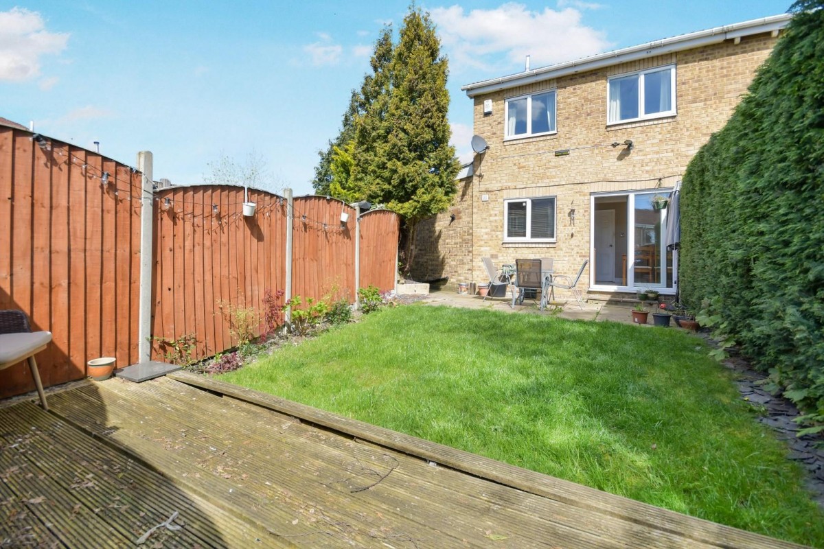 Dowland Avenue, High Green, Sheffield