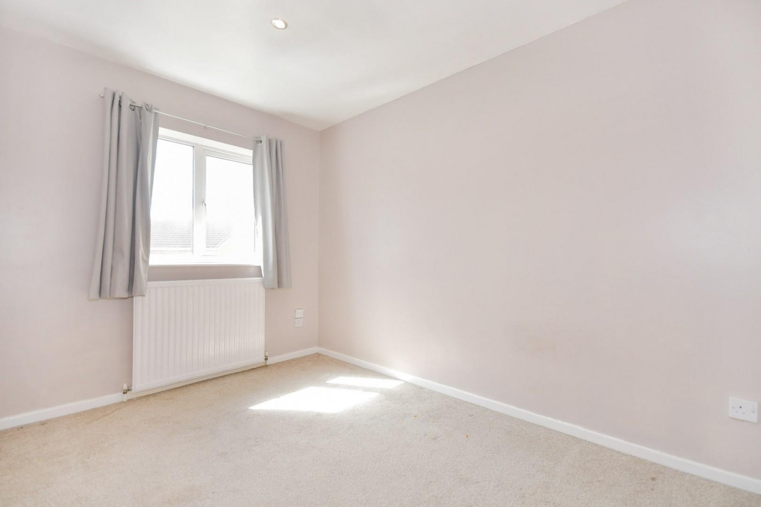 Dowland Avenue, High Green, Sheffield
