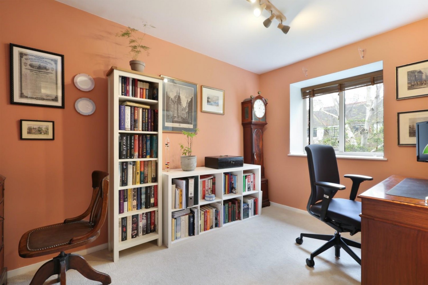 Hascombe Terrace, London, SE5